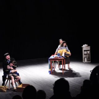 026-juste_une_cachette.jpg