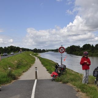 006-au_fil_de_la_loire-2012-07-01.jpg