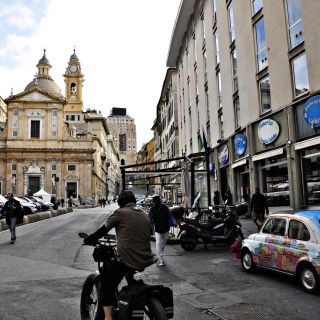 010-2020-02-genova.jpg