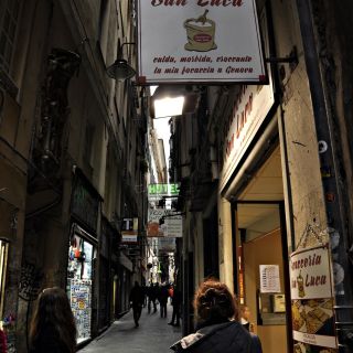 050-2020-02-genova.jpg